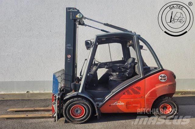 Linde H30D Dyzeliniai krautuvai
