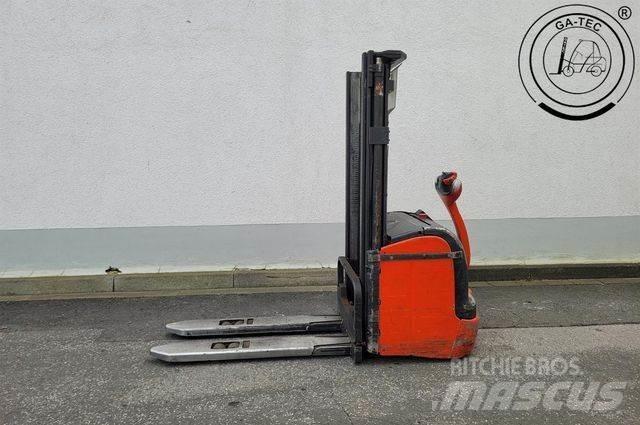 Linde L16 Didelių aukščių keltuvai-krautuvai