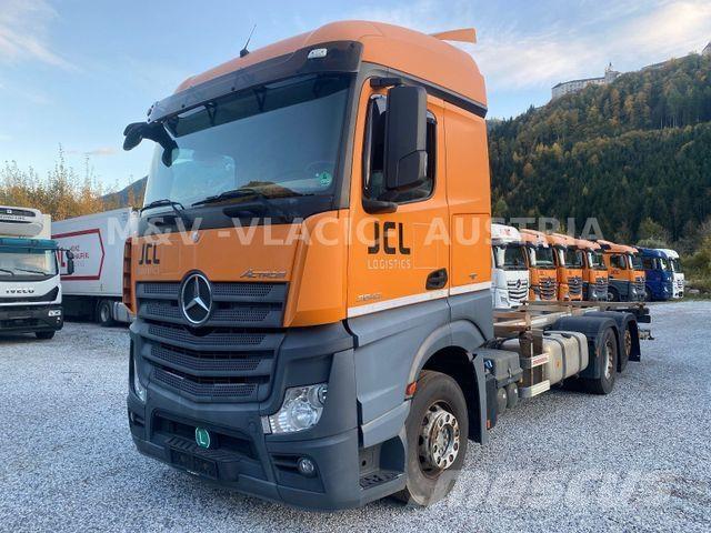 Mercedes-Benz 2542 Važiuoklė su kabina