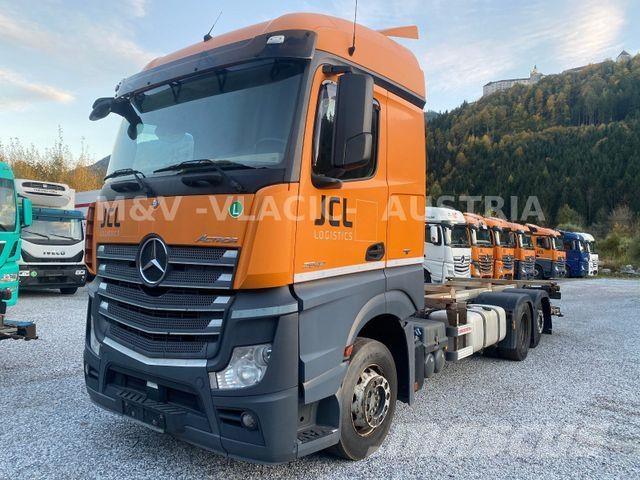 Mercedes-Benz 2542 Važiuoklė su kabina