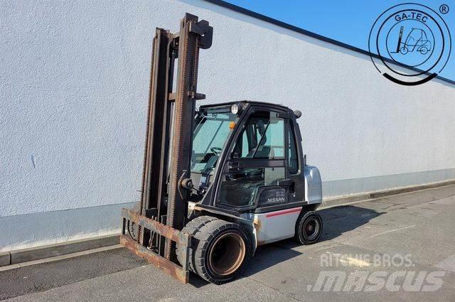 Nissan YG1D2A320 Dyzeliniai krautuvai