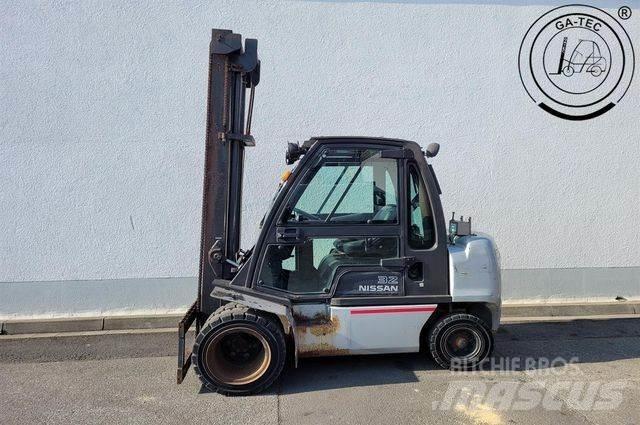 Nissan YG1D2A320 Dyzeliniai krautuvai