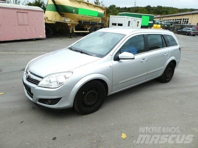 Opel Astra - Lengvieji automobiliai