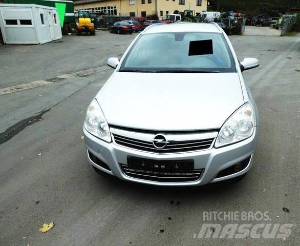 Opel Astra - Lengvieji automobiliai