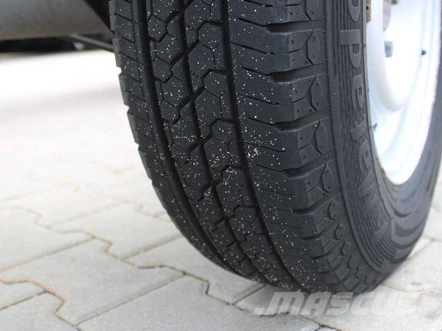  PAV2 Lengvos priekabos