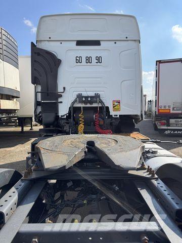 Renault T430 Naudoti vilkikai