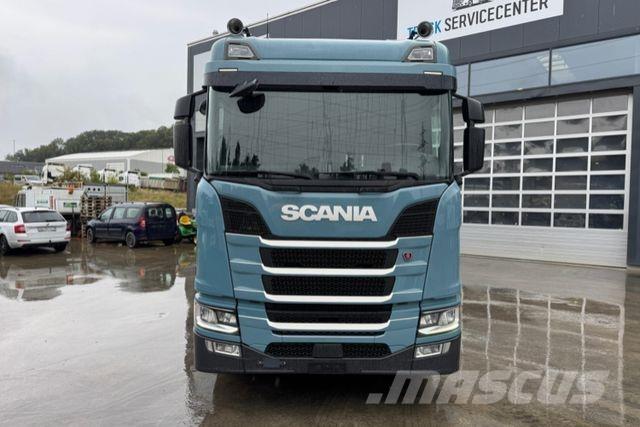 Scania R410 4x2 Priekabos su tentu