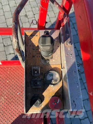 SkyJack SJ4626 Alkūniniai keltuvai