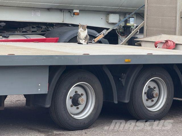  Tima Autovežių puspriekabės