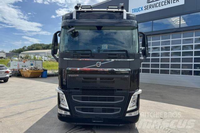 Volvo FH-540 6x2 Priekabos su tentu