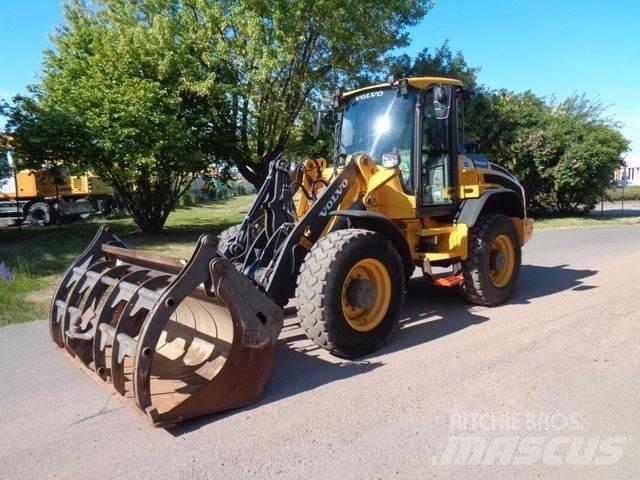Volvo L 45 H Naudoti ratiniai krautuvai
