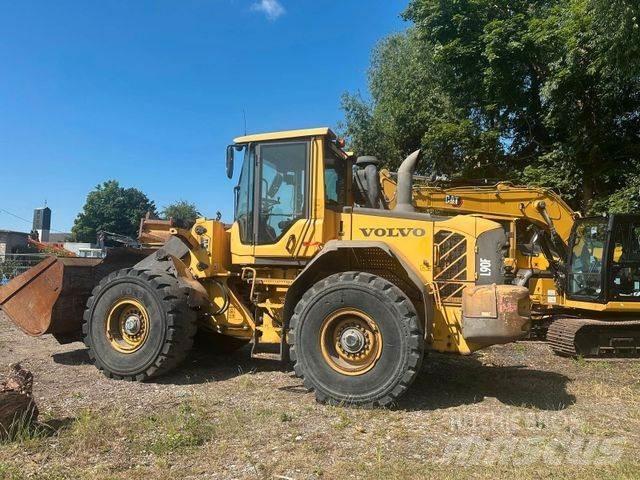 Volvo L 90 F Naudoti ratiniai krautuvai