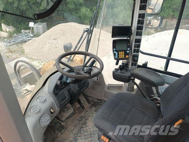 Volvo L150G Naudoti ratiniai krautuvai
