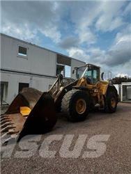 Volvo L180 G Naudoti ratiniai krautuvai