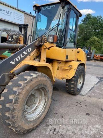 Volvo L30 Naudoti ratiniai krautuvai