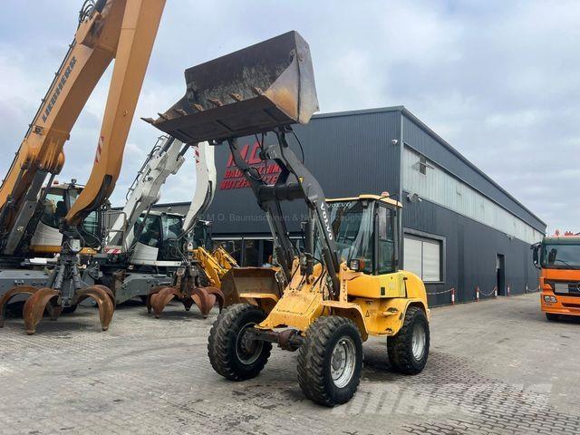 Volvo L30B Naudoti ratiniai krautuvai
