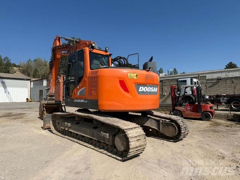 Doosan DX235LCR Vikšriniai ekskavatoriai
