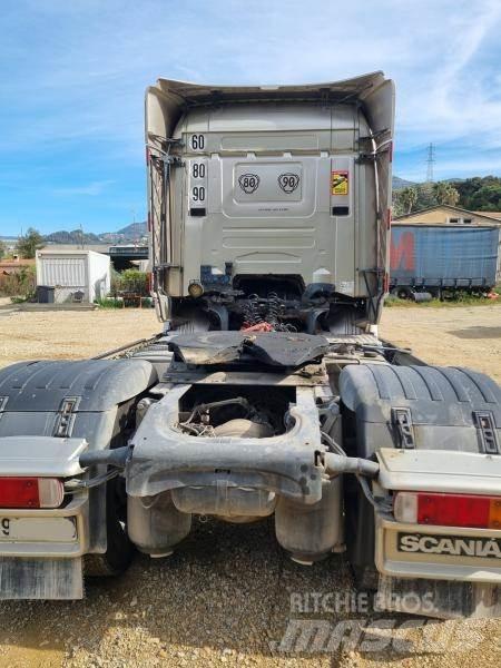 Scania v8 560cv Naudoti vilkikai
