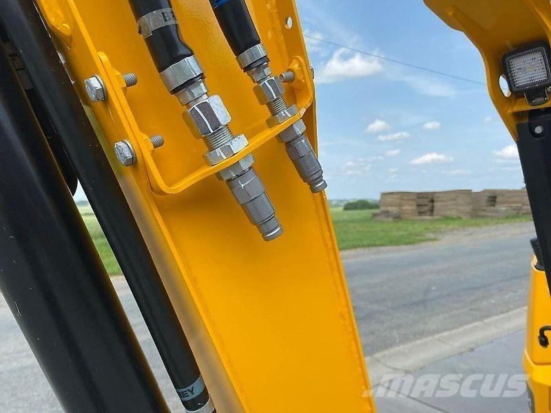 JCB 25-Z1 Cab Pro Vikšriniai ekskavatoriai