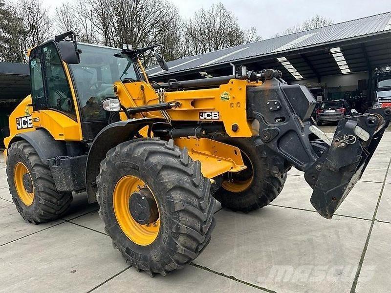 JCB TM 420 Teleskopiniai krautuvai