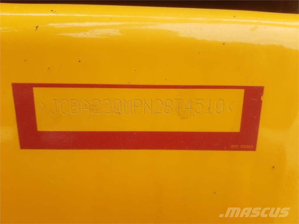 JCB  Vikšriniai ekskavatoriai