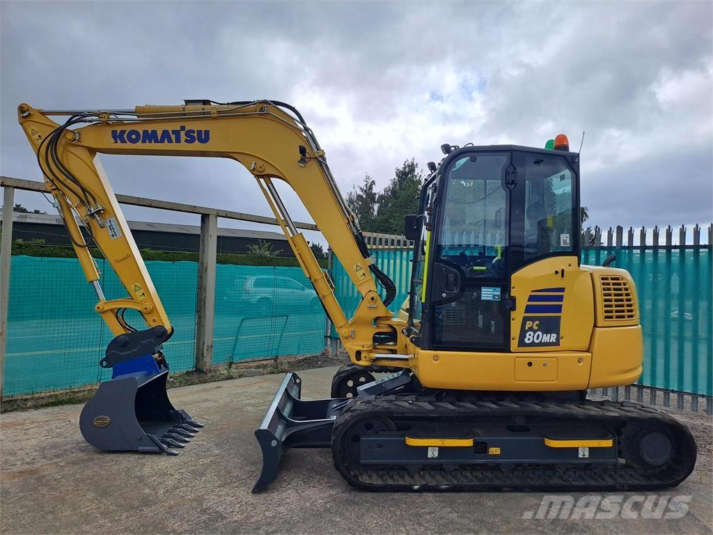 Komatsu  Vikšriniai ekskavatoriai