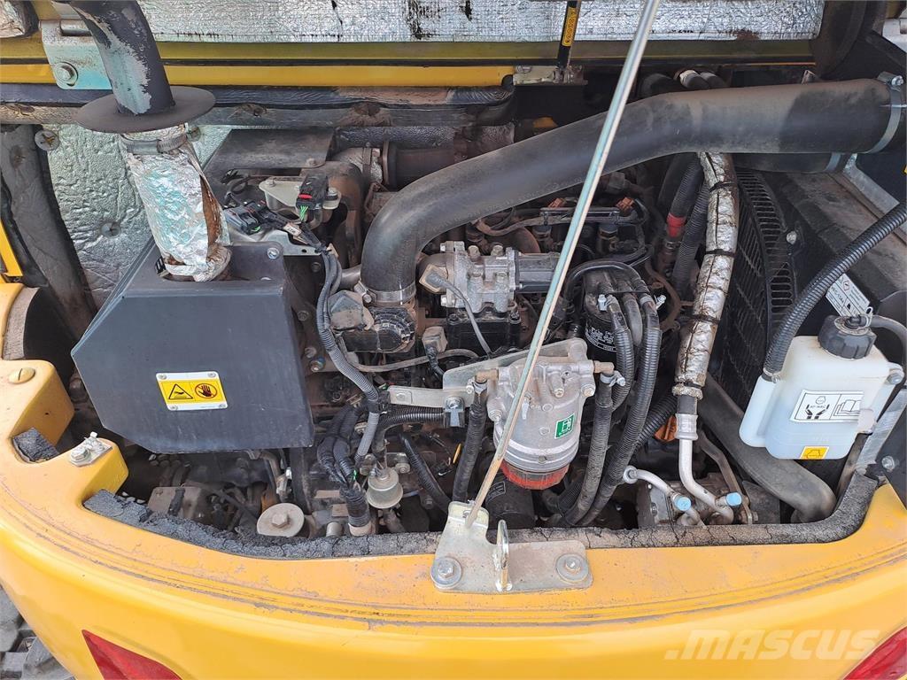 Komatsu  Vikšriniai ekskavatoriai