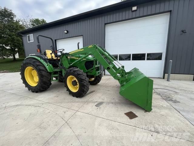 John Deere 5625 Statyba - Kita