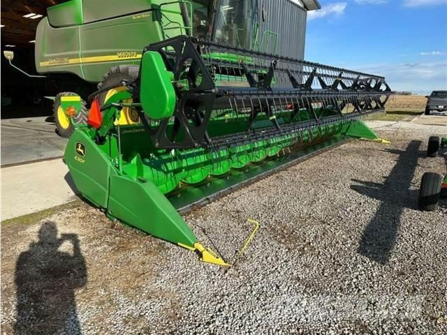 John Deere 630F Statyba - Kita
