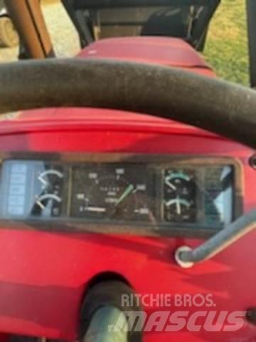 Kama Tractor Statyba - Kita