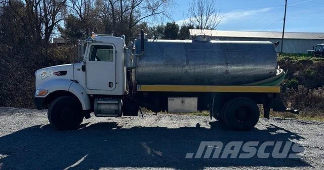 Peterbilt 335 Kita
