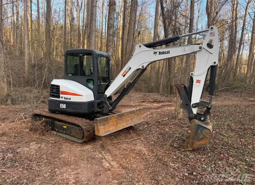 Bobcat E50 Mini ekskavatoriai < 7 t