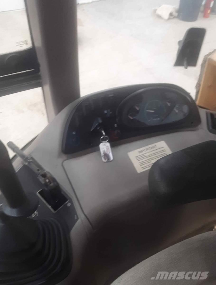 CASE 580M Ekskavatoriniai krautuvai