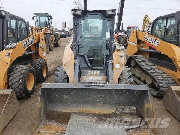 CASE SR240 Krautuvai su šoniniu pasukimu