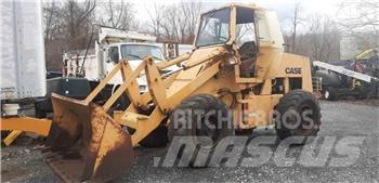CASE W20C Naudoti ratiniai krautuvai