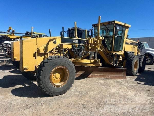CAT 140H Greideriai