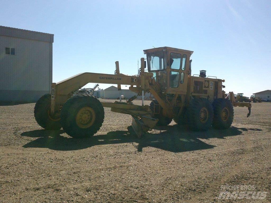 CAT 16G Greideriai