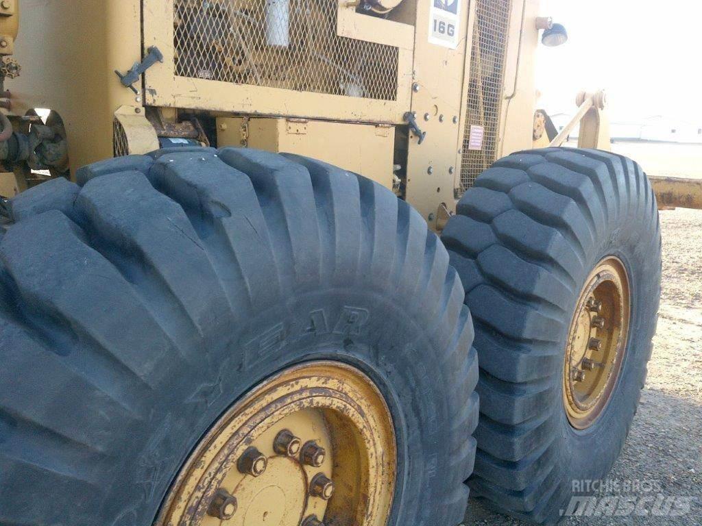CAT 16G Greideriai