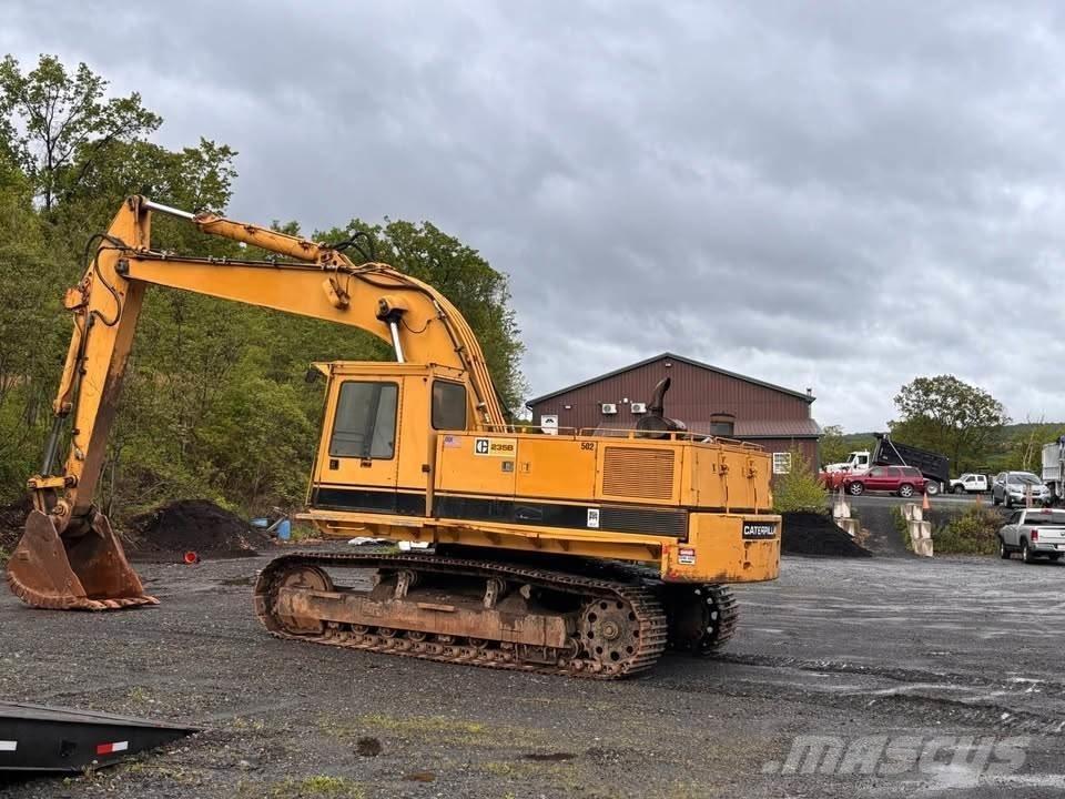 CAT 235B Vikšriniai ekskavatoriai