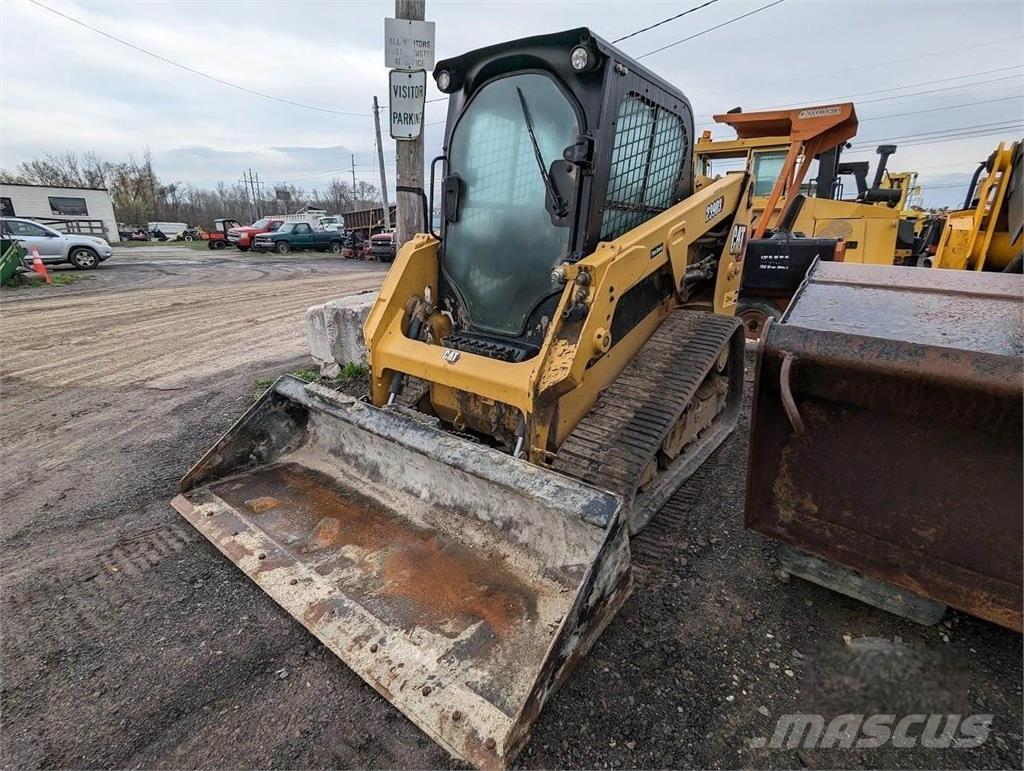 CAT 239D3 Krautuvai su šoniniu pasukimu