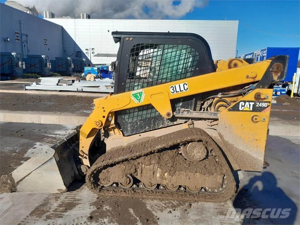 CAT 249D Krautuvai su šoniniu pasukimu