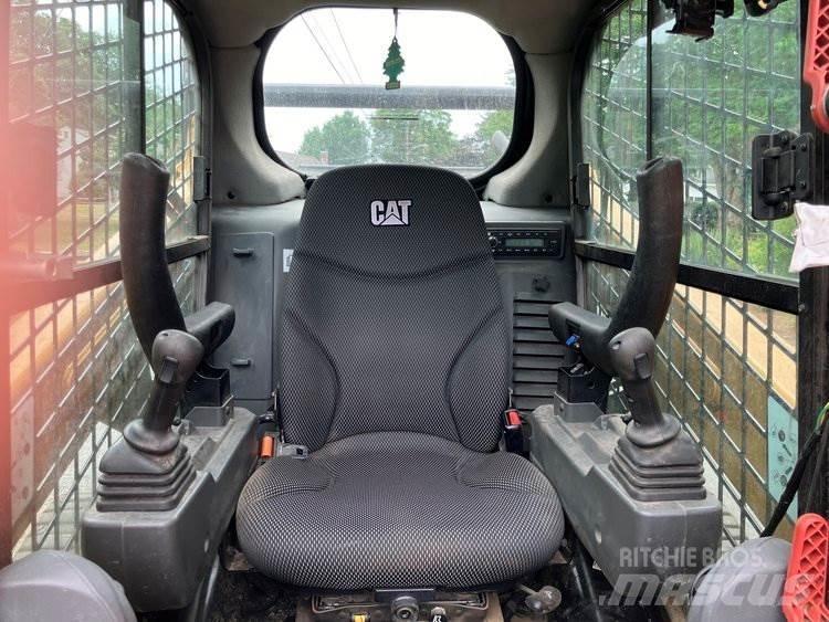 CAT 259D3 Vikšriniai krautuvai