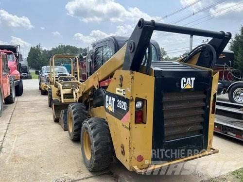 CAT 262D Krautuvai su šoniniu pasukimu
