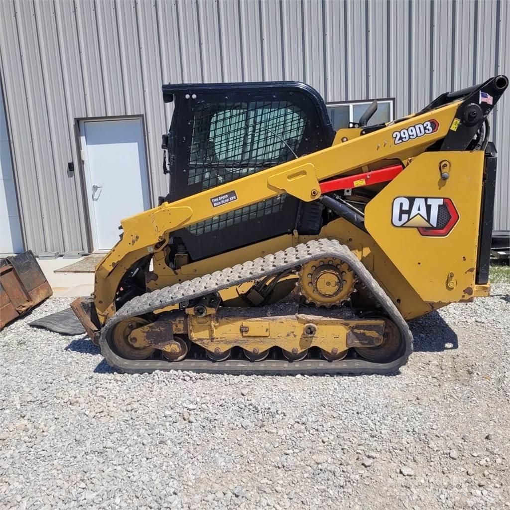 CAT 299D3 Krautuvai su šoniniu pasukimu