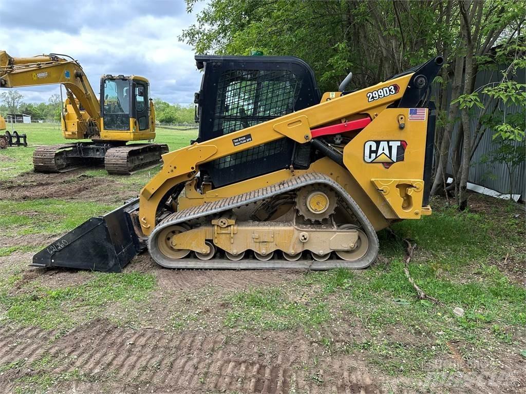 CAT 299D3 Krautuvai su šoniniu pasukimu