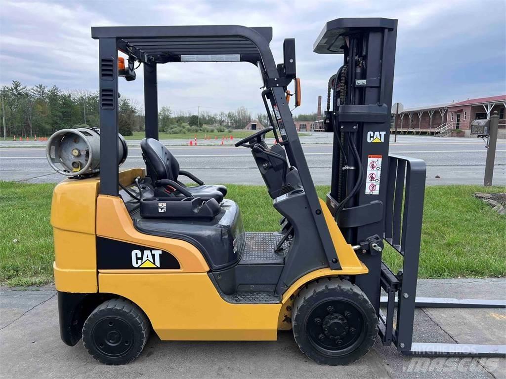 CAT 2C5000 Šakiniai krautuvai - Kita