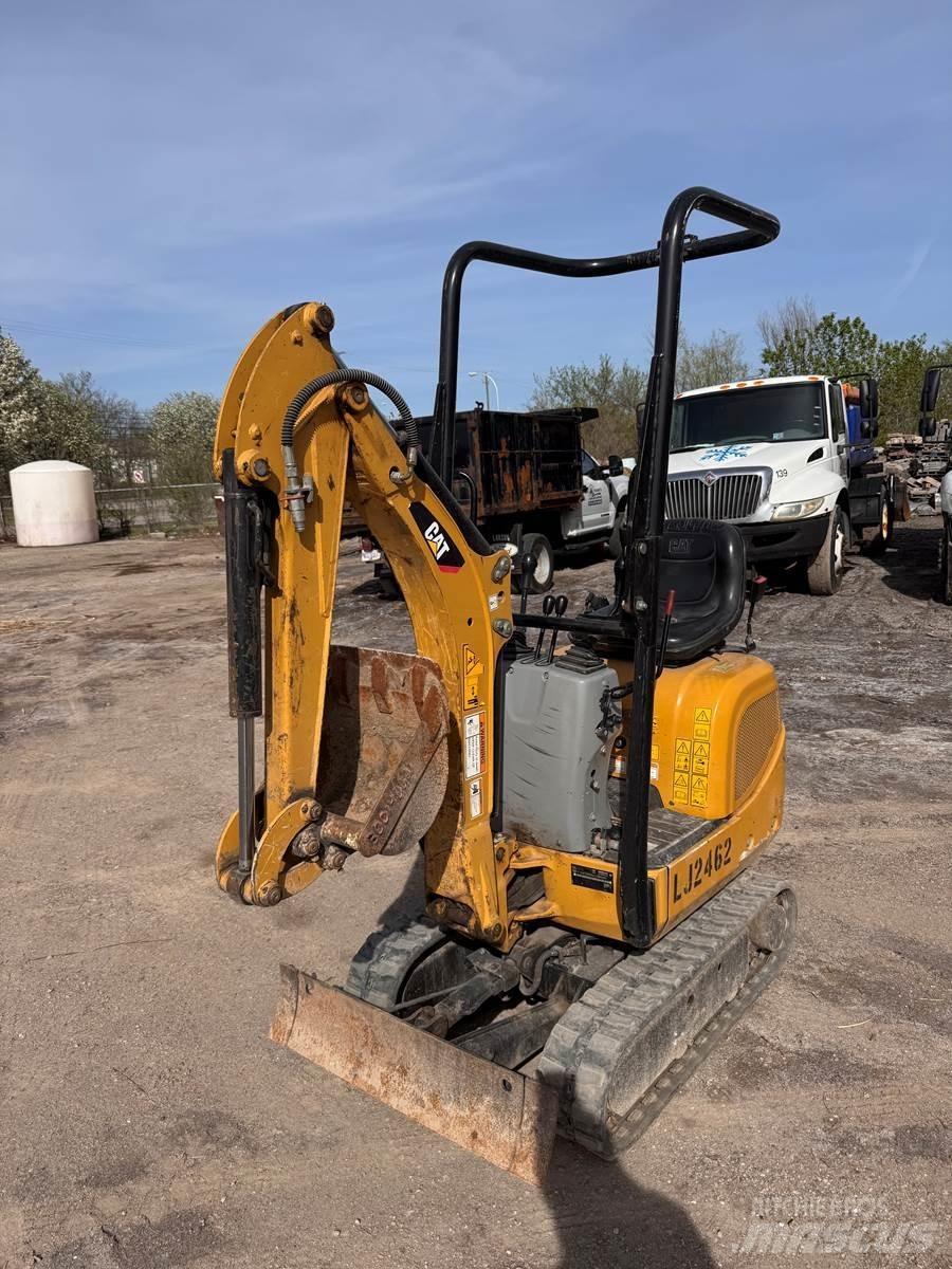 CAT 300.9D Mini ekskavatoriai < 7 t