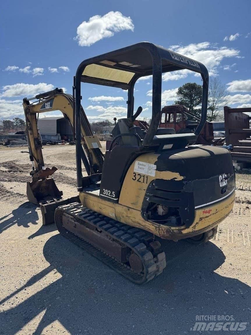 CAT 302.5 Mini ekskavatoriai < 7 t