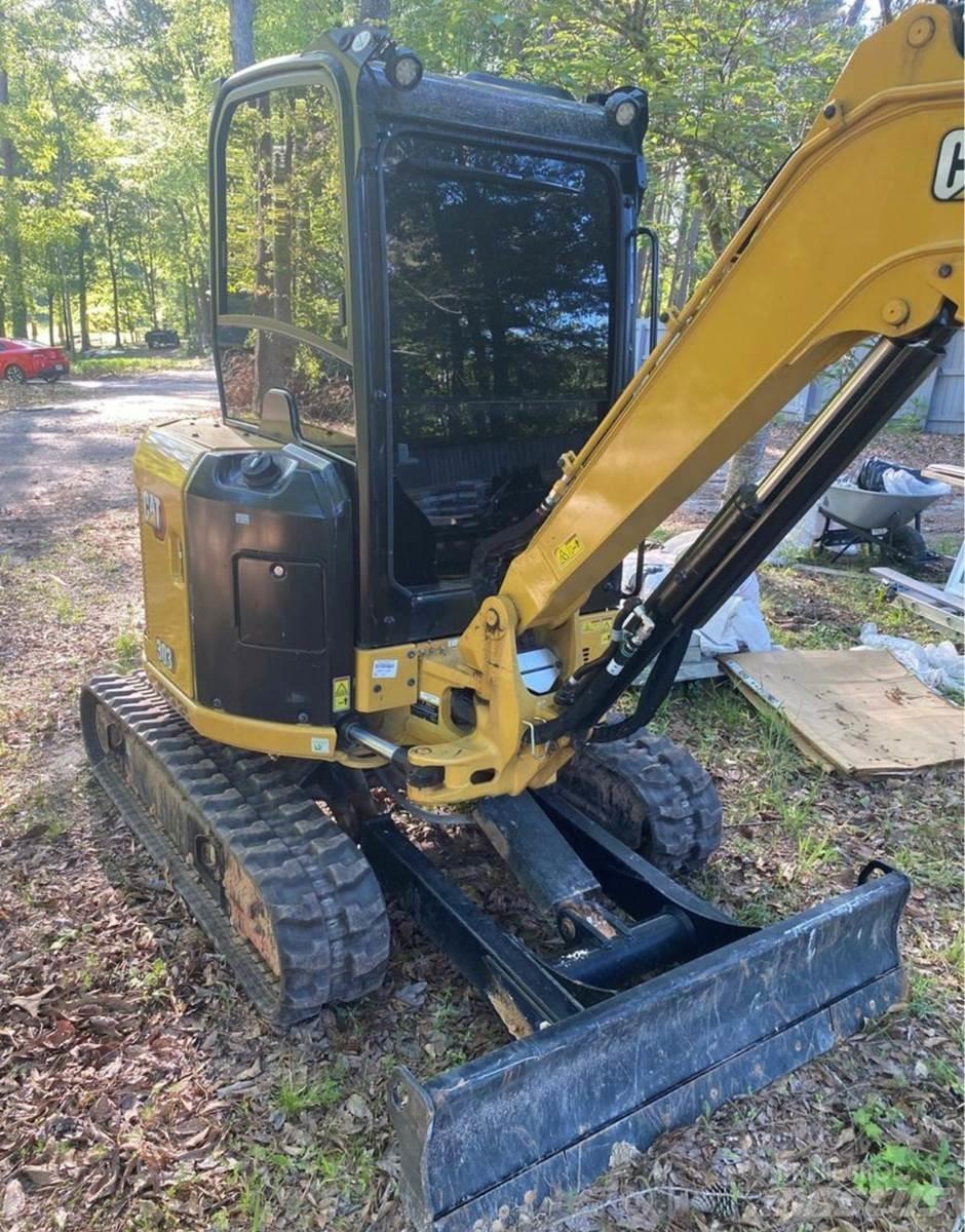 CAT 303CR Mini ekskavatoriai < 7 t