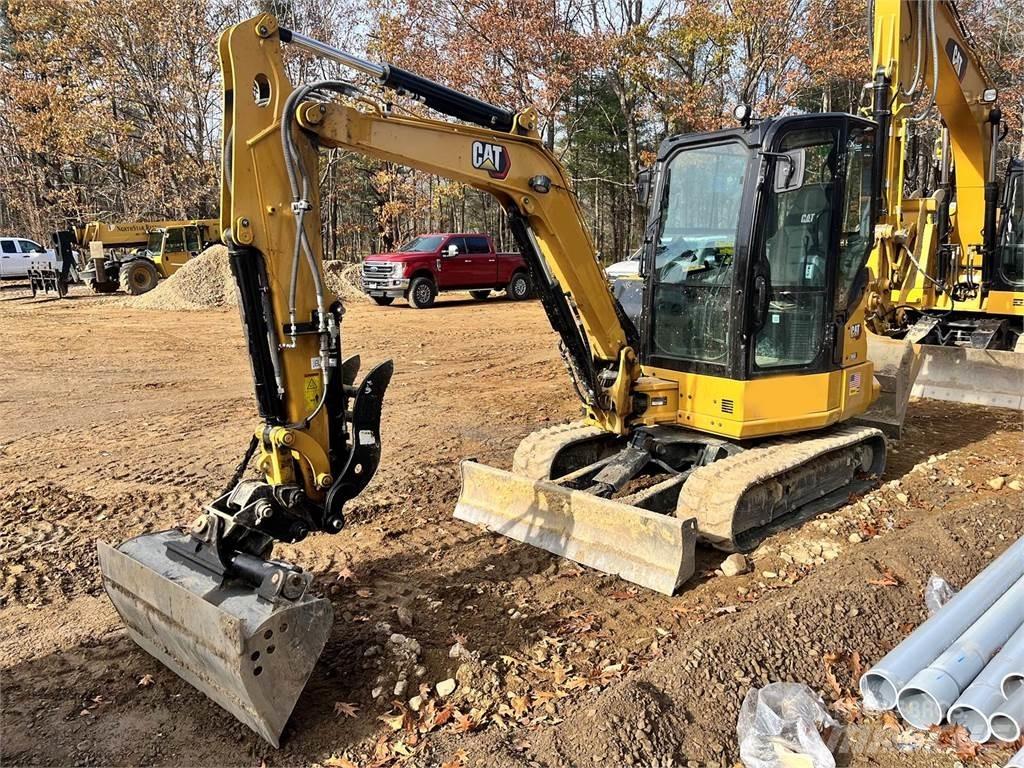 CAT 304 Vikšriniai ekskavatoriai